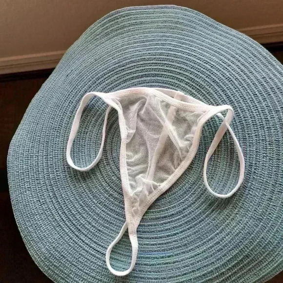 Negligee white lace and mesh - Picture 6 of 9